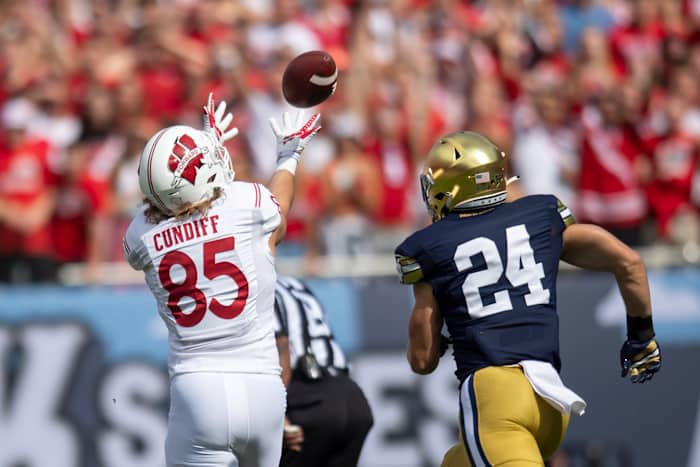 Wisconsin tight end Clay Cundiff hauls in a deep pass versus Notre Dame.
